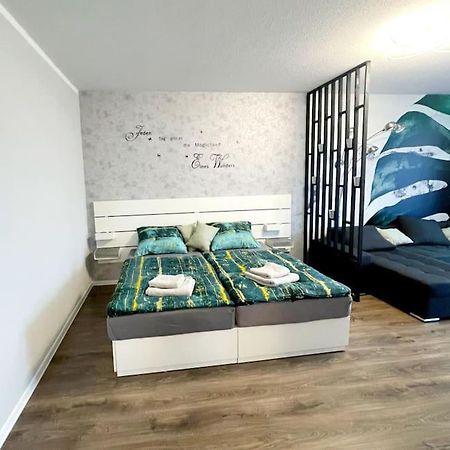 Grosse 3-Zimmer Wohnung, Zentrale Lage. مولهايم ان الرور دير المظهر الخارجي الصورة