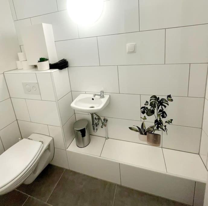 Grosse 3-Zimmer Wohnung, Zentrale Lage. مولهايم ان الرور دير المظهر الخارجي الصورة