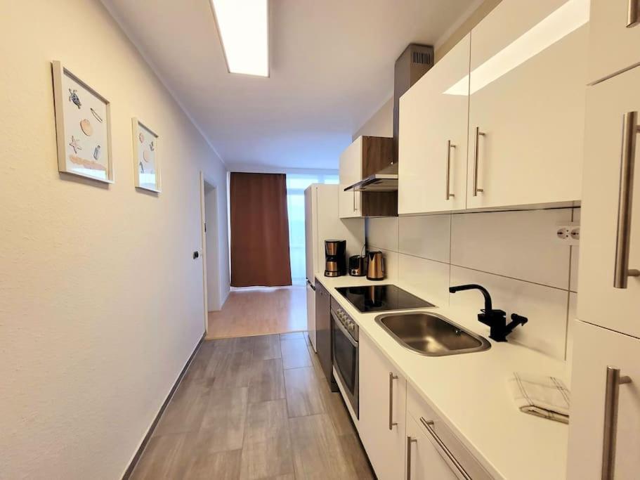 Grosse 3-Zimmer Wohnung, Zentrale Lage. مولهايم ان الرور دير المظهر الخارجي الصورة
